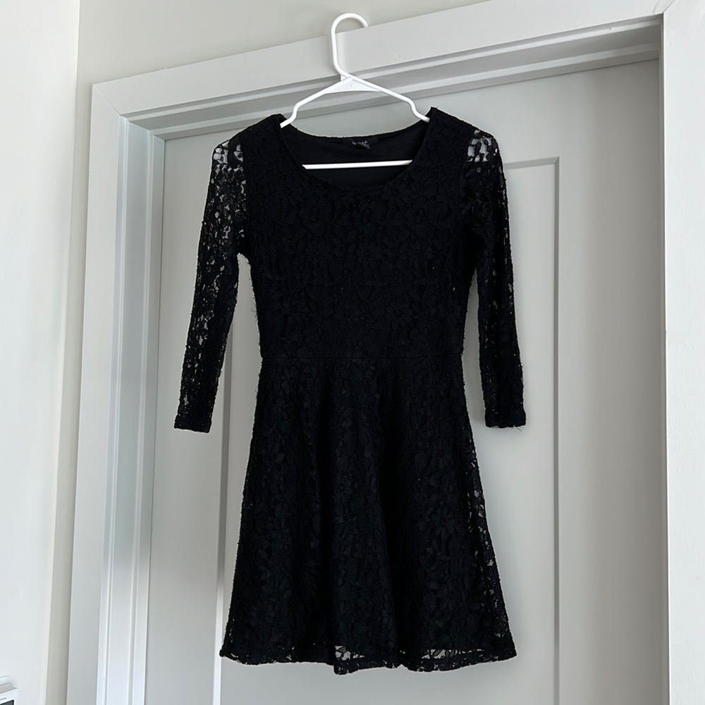 Forever 21 Black Lace Dress